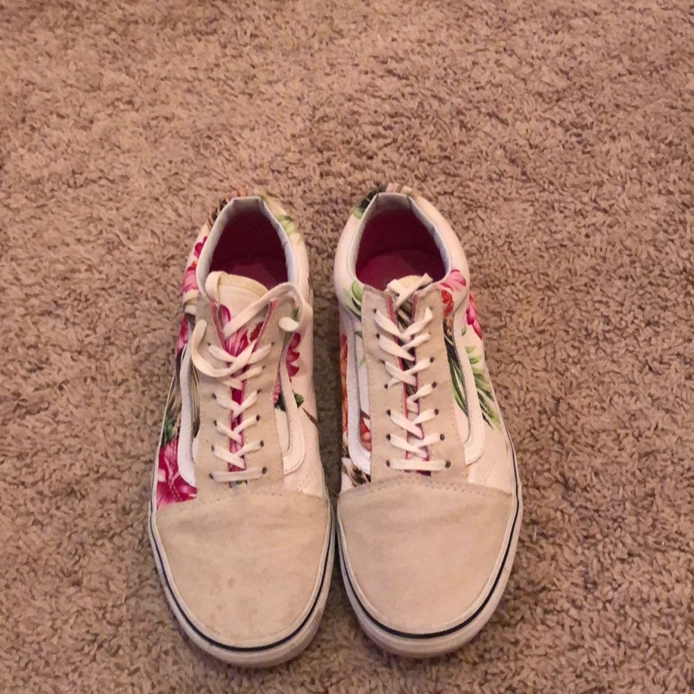 Old skool floral vans